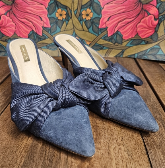 Louise et Cie Navy Suede Kitten Heels Bow Detail - Picture 6 of 9